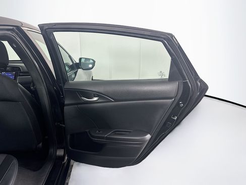 Used 2019 Honda Civic Sport image 27