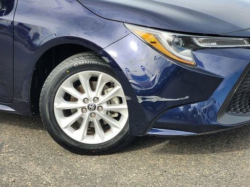 Used 2022 Toyota Corolla LE w/ LE Convenience Package image 9