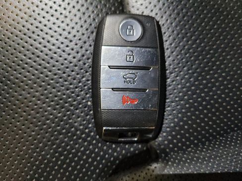 Used 2020 Kia Sorento SX AWD/4WD image 32