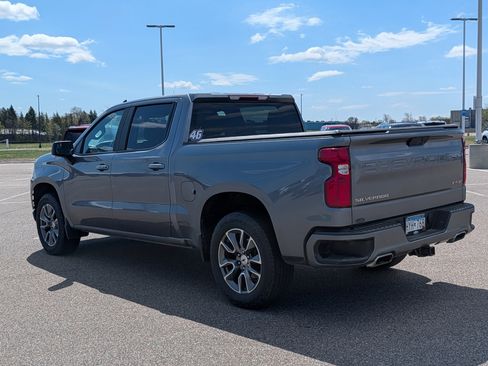 Used 2022 Chevrolet Silverado 1500 RST AWD/4WD image 3
