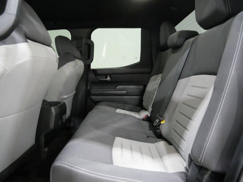 Used 2025 Toyota Tacoma TRD Off-Road AWD/4WD image 24