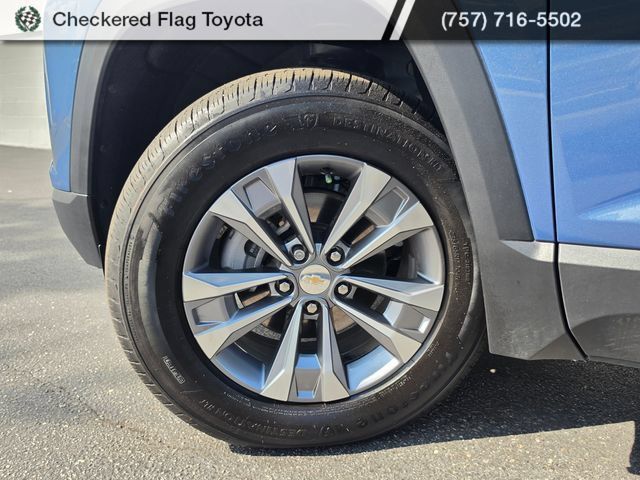 Used 2025 Chevrolet Equinox LT w/ Convenience Package II FWD image 9