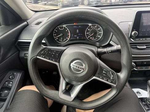 Used 2019 Nissan Altima 2.5 S FWD image 21