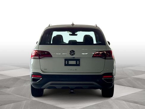 Certified 2023 Volkswagen Taos SE FWD image 7