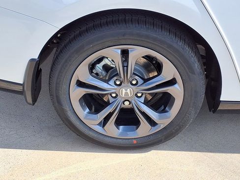 New 2026 Honda Accord EX-L image 9