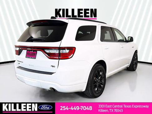 Used 2023 Dodge Durango R/T AWD/4WD image 8