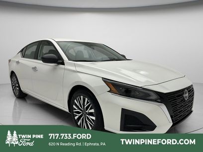 Used 2025 Nissan Altima 2.5 SV