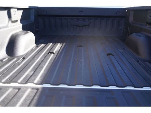 Used 2017 Chevrolet Silverado 3500 LTZ AWD/4WD image 10