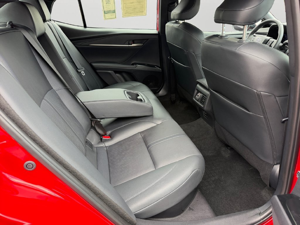 Used 2026 Toyota Camry XSE FWD image 9