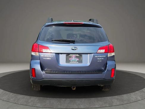 Used 2013 Subaru Outback 3.6R Limited AWD/4WD image 7