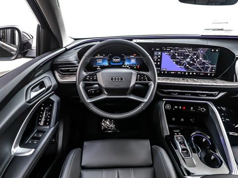 New 2025 Audi Q5 Premium Plus image 4