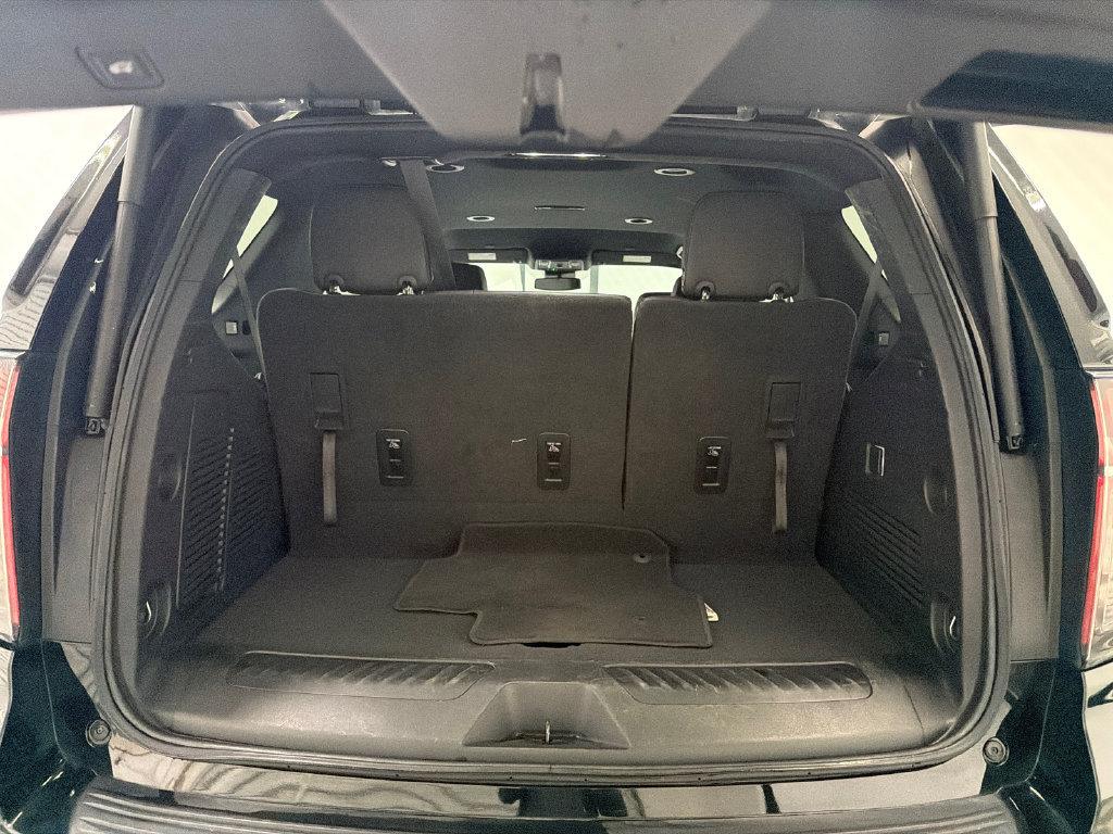 Used 2024 Chevrolet Tahoe LT RWD image 19