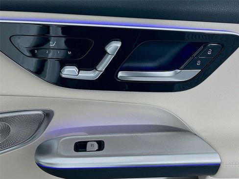 New 2026 Mercedes-Benz GLC 300 4MATIC image 31