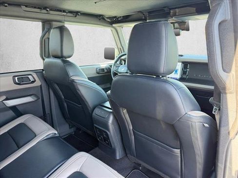 Used 2023 Ford Bronco Wildtrak AWD/4WD image 22