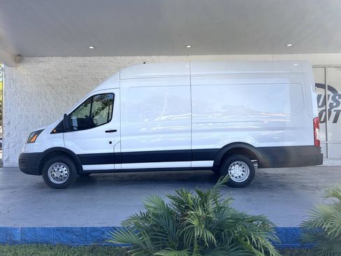 Used 2022 Ford Transit 350 148 High Roof Extended DRW RWD image 6