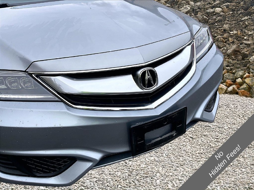 Used 2017 Acura ILX FWD image 19