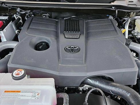 New 2025 Toyota Tundra Limited image 15