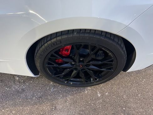 Used 2025 Chevrolet Corvette Stingray Coupe w/ 1LT image 22