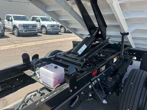 New 2025 Ford F550 4x4 Crew Cab Super Duty image 11