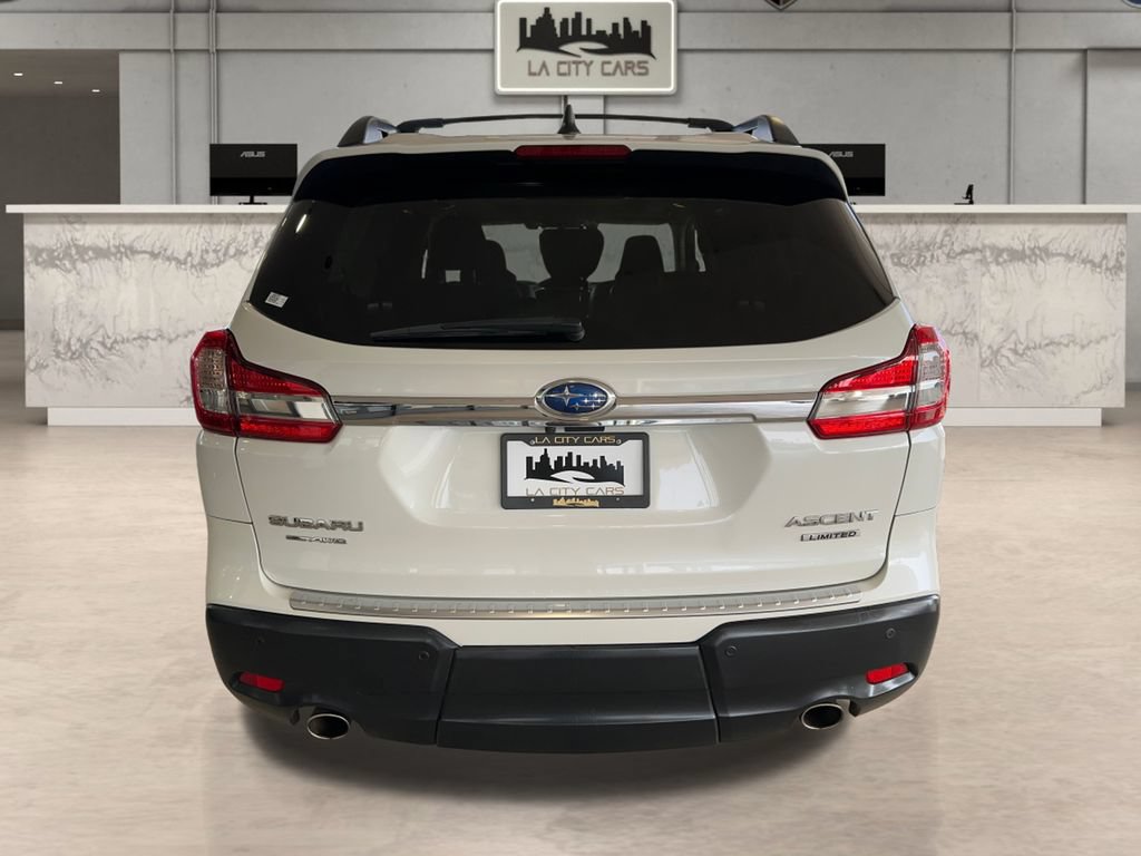 Used 2022 Subaru Ascent Limited w/ Technology Package AWD/4WD image 4