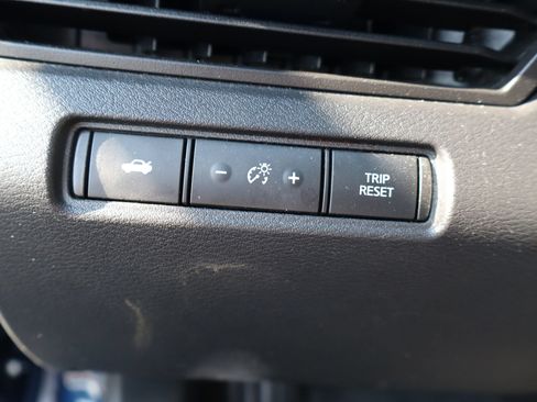 Used 2021 Nissan Altima 2.5 S FWD image 14