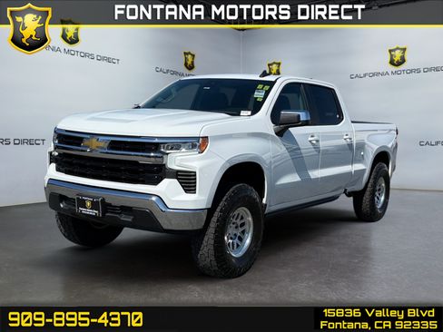 Used 2022 Chevrolet Silverado 1500 LT RWD image 1