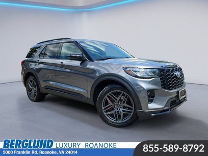 Used 2025 Ford Explorer ST-Line w/ Premium Package