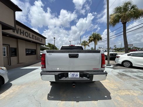 Used 2013 GMC Sierra 1500 SLE w/ Power Tech Package AWD/4WD image 4