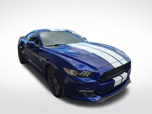 Used 2016 Ford Mustang GT Premium image 5