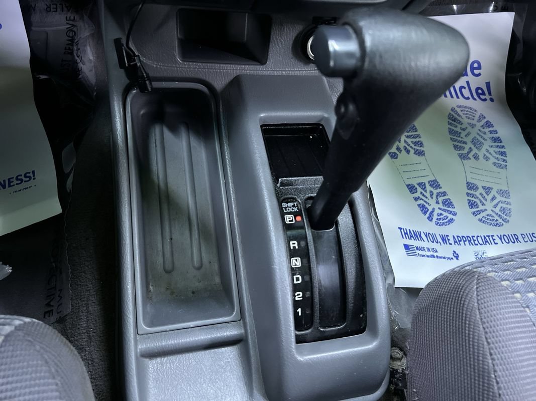 Used 2000 Nissan Xterra 2WD image 23