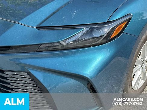 Used 2025 Toyota Camry LE FWD image 6