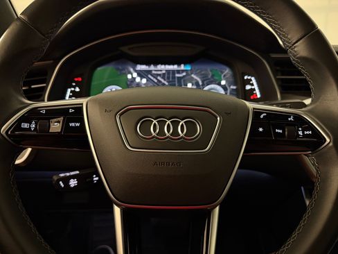Used 2023 Audi A6 Premium Plus w/ Premium Plus Package image 17