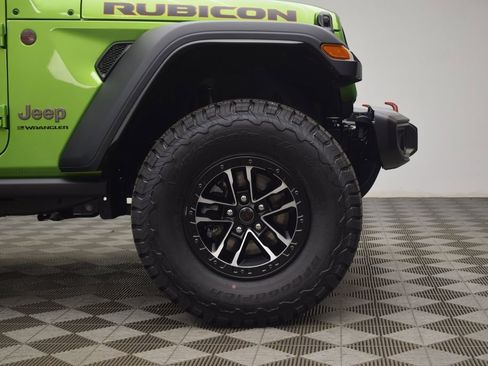 New 2026 Jeep Wrangler Rubicon w/ Xtreme 35 Tire Package image 6