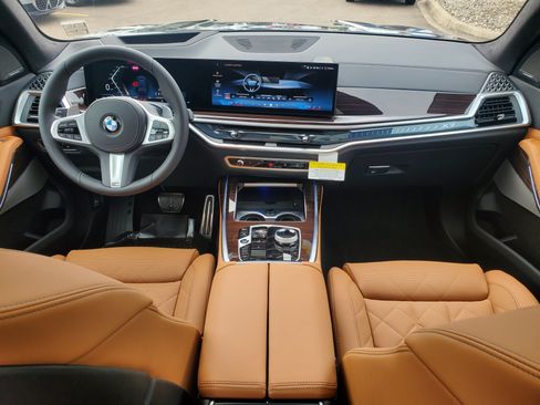 New 2027 BMW X7 xDrive40i w/ Executive Package AWD/4WD image 28
