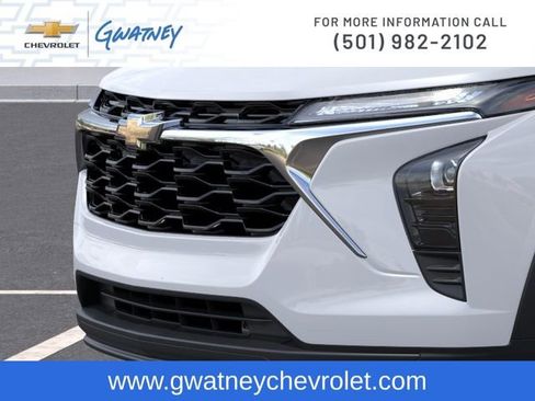 New 2026 Chevrolet Trax LS FWD image 13