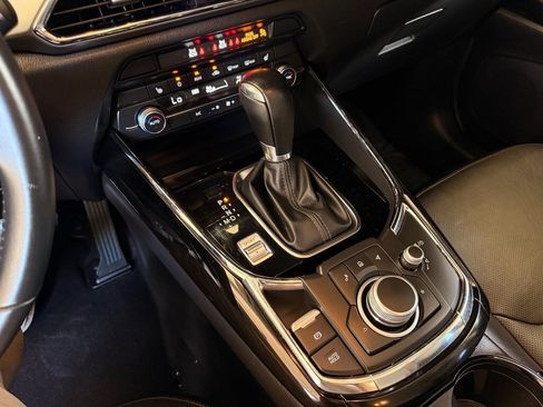 Used 2023 MAZDA CX-9 Touring image 22