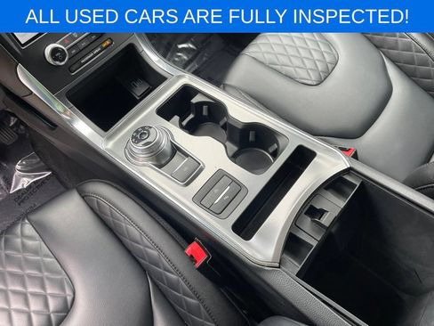 Used 2024 Ford Edge Titanium AWD/4WD image 9