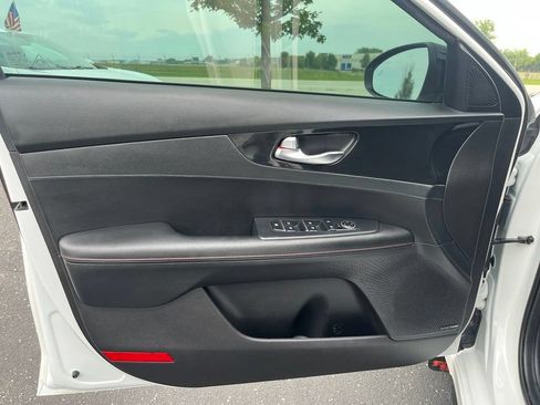 Used 2021 Kia Forte GT FWD image 9