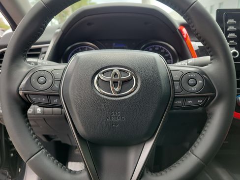 Used 2024 Toyota Camry SE w/ Convenience Package FWD image 21