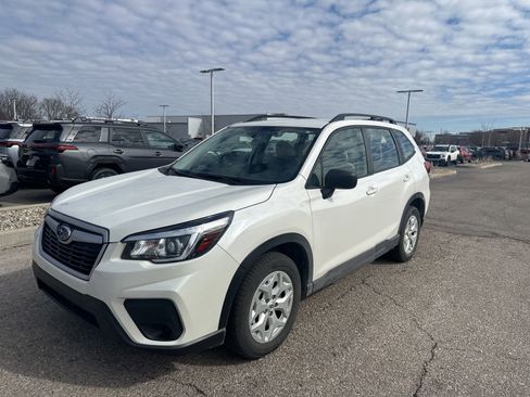 Used 2020 Subaru Forester Base w/ Alloy Wheel Package image 1