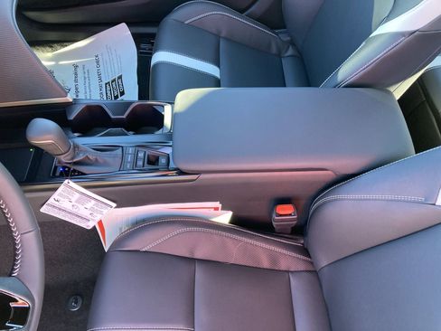 Certified 2026 Toyota Camry SE image 24