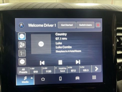Used 2025 RAM 1500 Big Horn AWD/4WD image 16