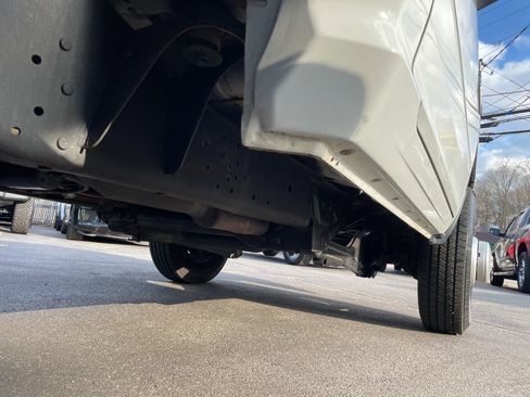 Used 2014 RAM 3500 Tradesman image 23