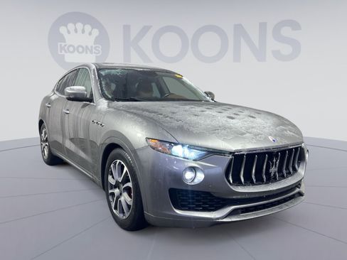 Used 2019 Maserati Levante image 10