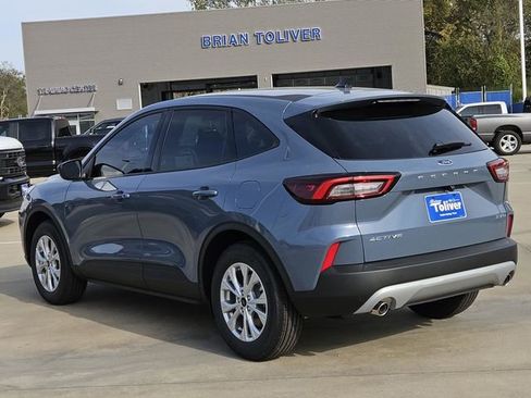 New 2026 Ford Escape Active image 7