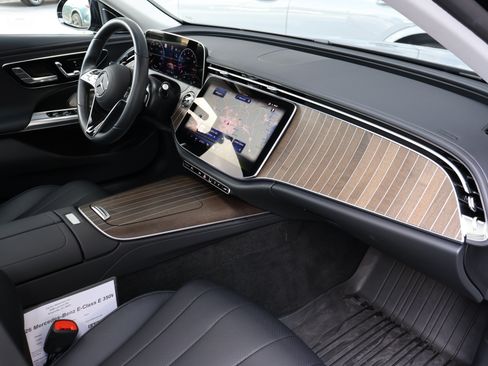 Used 2026 Mercedes-Benz E 350 Sedan image 28