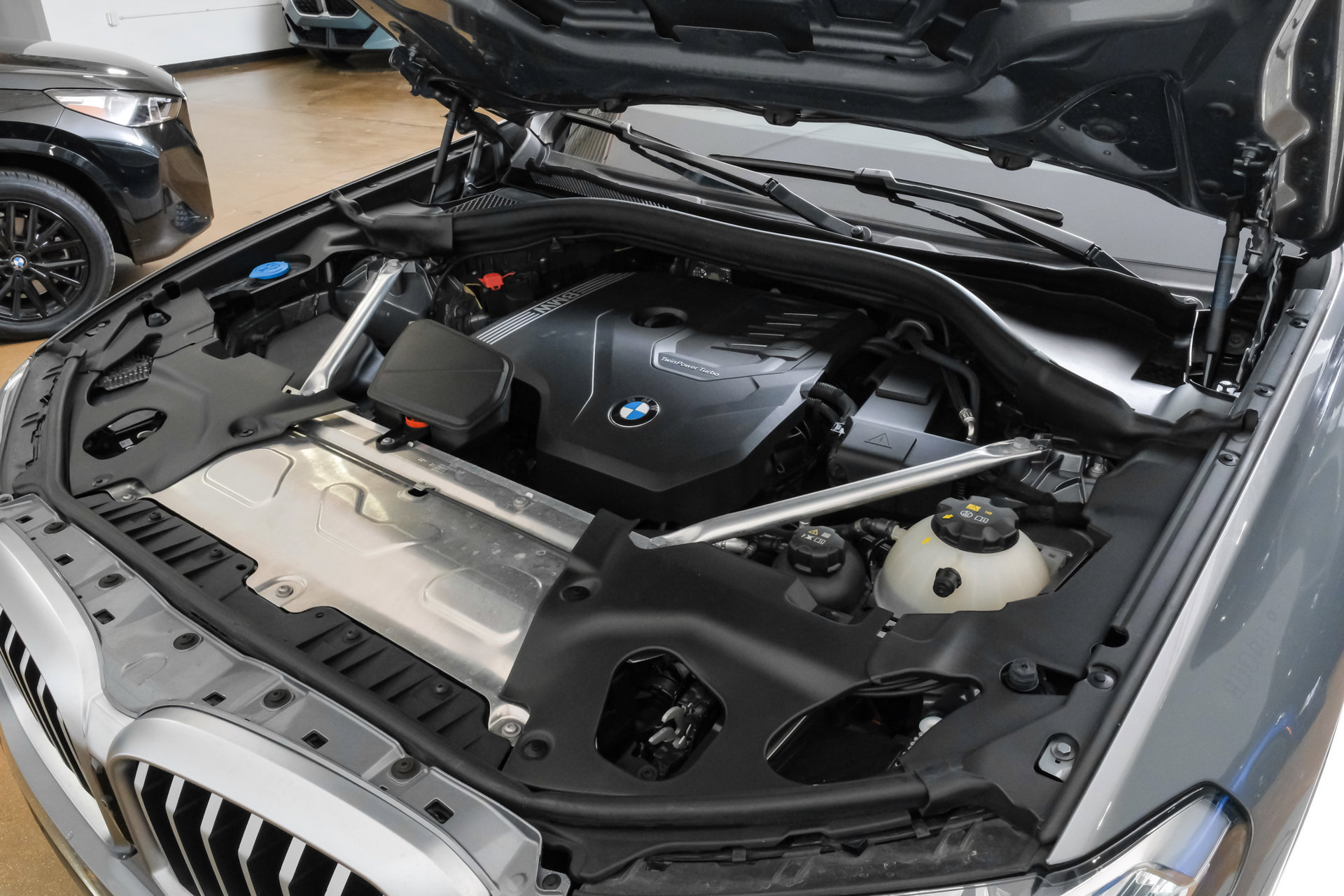 Used 2024 BMW X3 sDrive30i w/ Premium Package RWD image 58