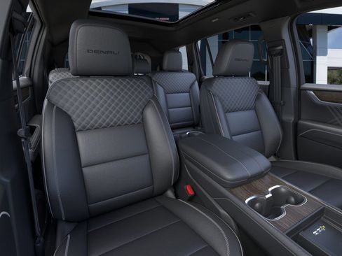 New 2026 GMC Acadia Denali AWD/4WD image 16