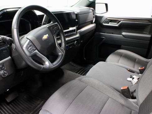 Used 2024 Chevrolet Silverado 1500 LT AWD/4WD image 22