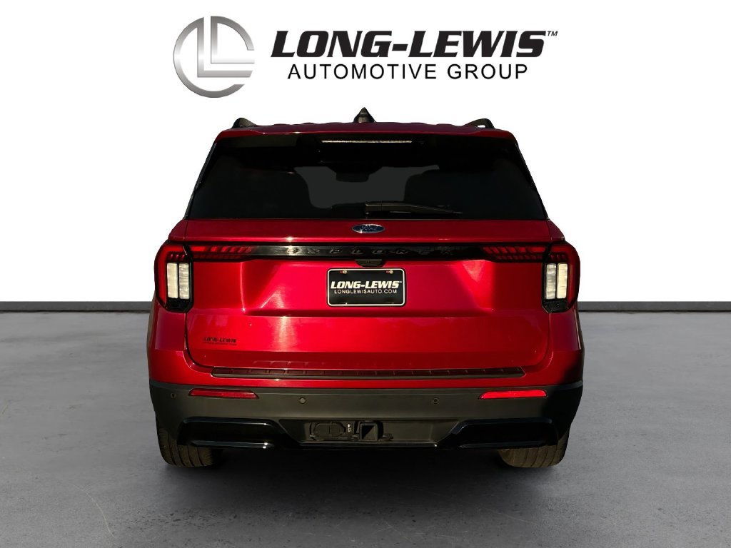 Certified 2025 Ford Explorer ST-Line w/ Premium Package RWD image 5